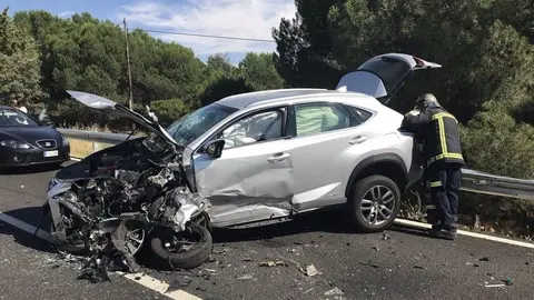 Muere una mujer tras un choque entre 2 veh&iacute;culos a su paso por Torreperogil en Ja&eacute;n