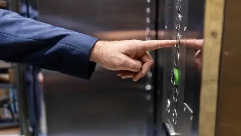 Acude a una casa a hacer una obra en C&aacute;diz y se lleva todo el dinero que encuentra