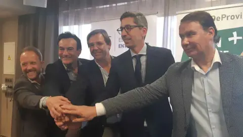 Acuerdo de Gobierno en Ja&eacute;n entre PP y Ja&eacute;n Merece M&aacute;s