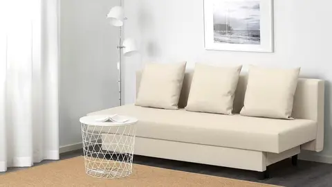 El sof&aacute; cama de Ikea que va a ahorrarnos much&iacute;simo espacio en el sal&oacute;n