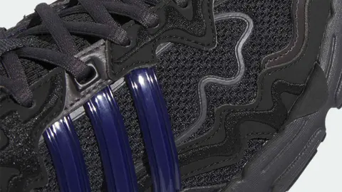 Zapatillas Adidas Bad Bunny Response CL Triple Black