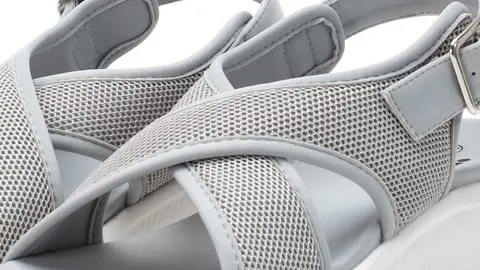 Estilo chic a un precio insuperable: la sandalia Xti hielo de Amazon por menos de 22 euros