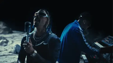 Baby Hello As&iacute; es la inesperada colaboraci&oacute;n de Rauw Alejandro y Bizarrap tras la Sesi&oacute;n 56