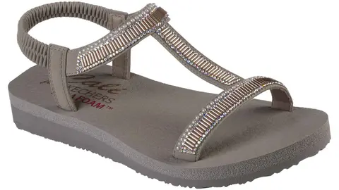Las Skechers Meditation son las sandalias perfectas para las interminables noches de verano