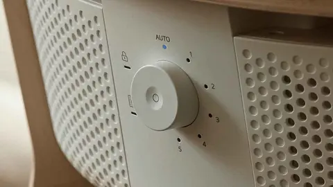 El purificador de aire con forma de mesa que arrasa en Ikea