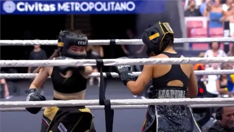 El combate de 'las Rivers' de La Velada del A&ntilde;o 3 se vuelve n&uacute;mero 1 de tendencia en Youtube