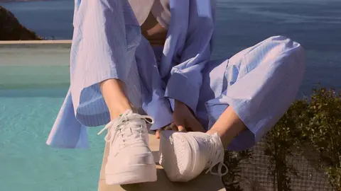 Las zapatillas con plataforma que van a ser virales este verano son de Zara y se van a agotar