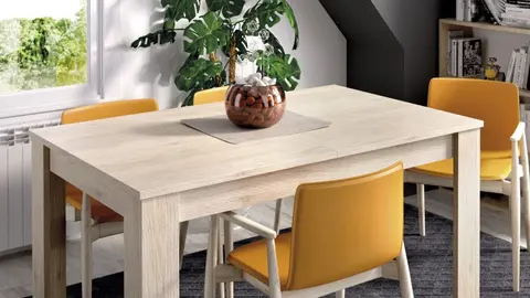 Vuelve la mesa de comedor extensible de Leroy Merlin m&aacute;s vendida que arrasa por su practicidad