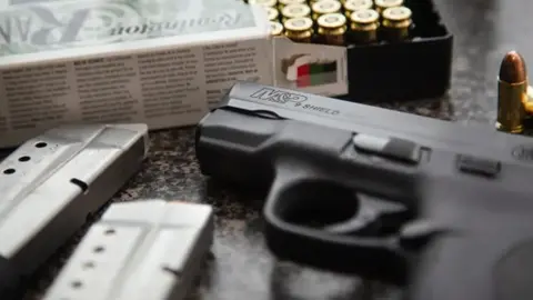 Disparan en el pecho a un ni&ntilde;o de 14 a&ntilde;os en C&oacute;rdoba