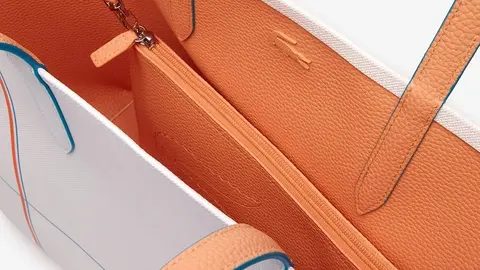 Sin excusa para ser pija: el bolso Lacoste m&aacute;s vers&aacute;til que solo encontrar&aacute;s rebajado en Amazon