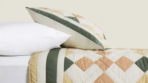 Edred&oacute;n Patchwork de Zara Home