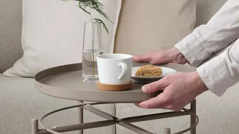 Mesa bandeja GLADOM de Ikea