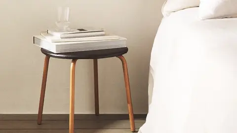 Taburete de piel de Zara Home