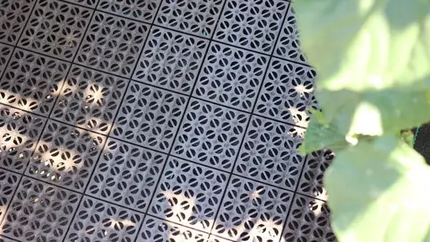 Baldosa de resina para exterior Multiplate de Leroy Merlin