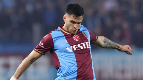 Maxi G&oacute;mez, con los colores del Trabzonspor. Foto: Twitter Maxi G&oacute;mez