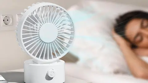 El ventilador m&aacute;s silencioso de Amazon para dormir en verano: cabe en la mesita de noche