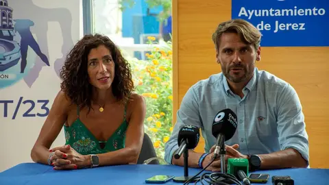 Rafael Mateos, presenta la Media Marat&oacute;n - Jonocla fotograf&iacute;a (10)