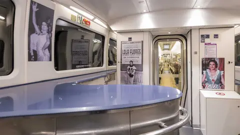 Fotograf&iacute;as de Lola Flores en un tren Alvia de Renfe