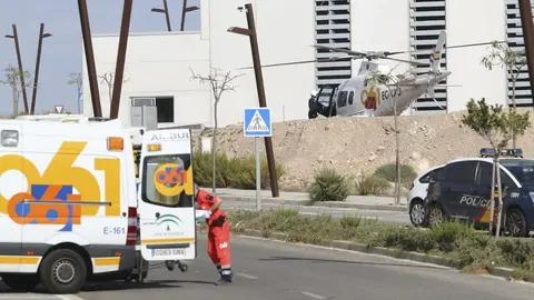 Muere un trabajador tras precipitarse desde una tercera planta en C&oacute;rdoba