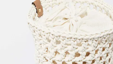 Parfois tiene el bolso de crochet que no te querr&aacute;s quitar en todas las vacaciones