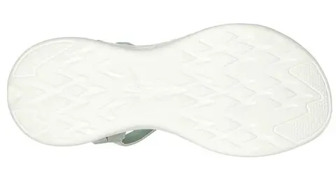 Adi&oacute;s a las zapatillas Skechers - Decathlon vende unas c&oacute;modas sandalias por 39 euros