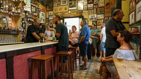 5 costumbres de los bares de Andaluc&iacute;a que te dejar&aacute;n con la boca abierta