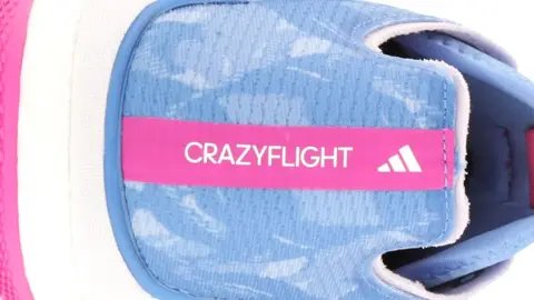 Vas a quererlas, porque las nuevas zapatillas recicladas de Adidas en Amazon vienen del futuro