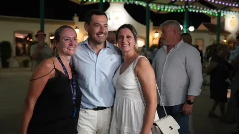 Juanma Moreno: "La Feria de M&aacute;laga es uno de los grandes dinamizadores econ&oacute;micos de Andaluc&iacute;a"