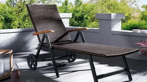 Lidl tiene la tumbona con ruedas para terraza y piscina m&aacute;s bonita y c&oacute;moda del mercado