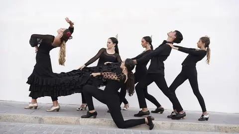 Compa&ntilde;&iacute;a J&oacute;venes Flamencos