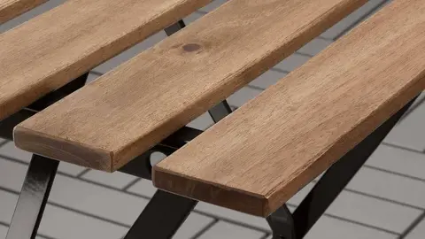 Mesa jard&iacute;n Ikea