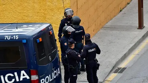 Tiroteo en M&aacute;laga tras una agresi&oacute;n entre vecinos. Estas son las armas intervenidas