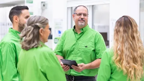 Trabajadores de Leroy Merl&iacute;n