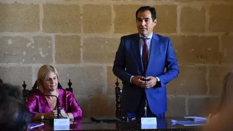 Jos&eacute; Antonio Nieto y Mar&iacute;a Jos&eacute; Garc&iacute;a-Pelayo en Jerez | Foto: Noelia Herrera (Jonocla) para El MIRA