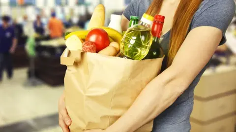 Y todo pese al alza de precios. Las ventas en grandes superficies se disparan en Andaluc&iacute;a