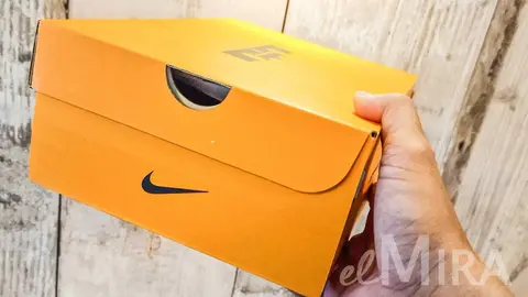 Caja de zapatillas de Nike