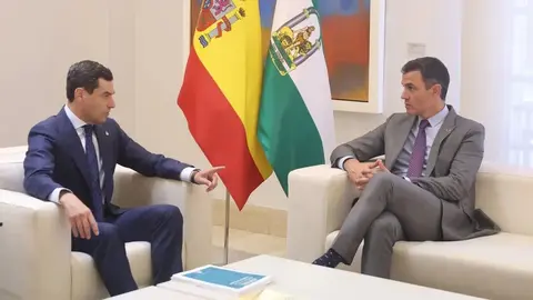 Juanma Moreno: "Pedro S&aacute;nchez no puede pedir lealtad a Andaluc&iacute;a sumando 33 obras sin hacer"