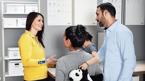 Comprando muebles en IKEA