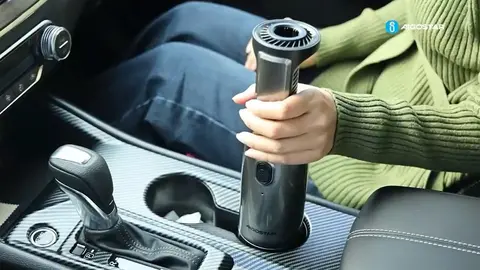 El potente aspirador inal&aacute;mbrico que te cabe en el portavasos del coche y est&aacute; de moda en Amazon (1)