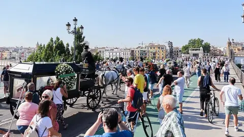 Mar&iacute;a Jim&eacute;nez ya es eterna en Sevilla As&iacute; fue su despedida con coplas y v&iacute;tores (1)