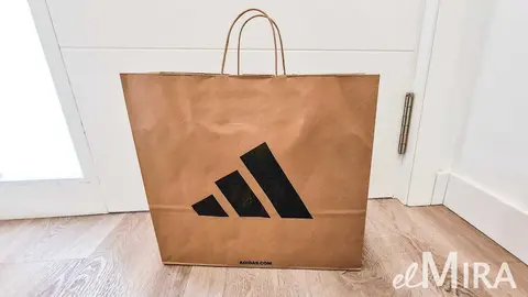 Bolsa de compra de Adidas