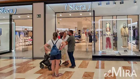 Sfera en Centro Comercial &Aacute;rea Sur en Jerez