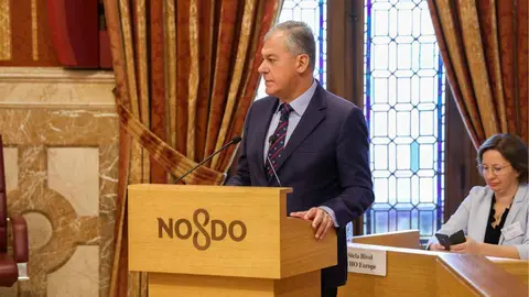 Jos&eacute; Luis Sanz