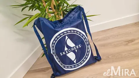 Dale color a tu armario con estas zapatillas rebajadas de Skechers