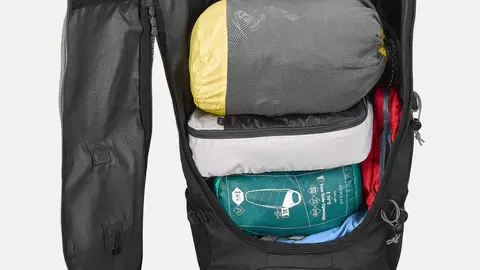 Mochila de monta&ntilde;a y trekking 50L Forclaz Travel 100 de Decathlon