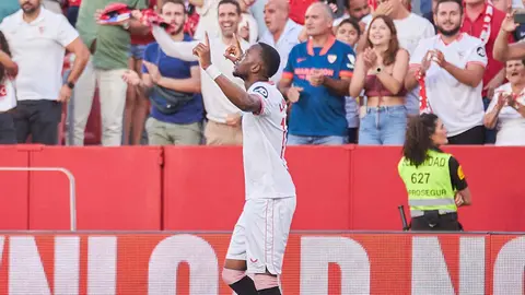 Gol de Lukebakio en el Sevilla FC - Las Palmas | Salvador L&oacute;pez Medina para El MIRA