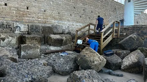 Estos son los motivos del cierre de la escalera de caracol en C&aacute;diz