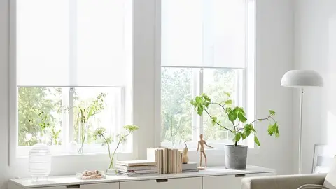 Adi&oacute;s cortinas: Ikea tira los precios y vende por 29,99 euros el estor transl&uacute;cido m&aacute;s funcional