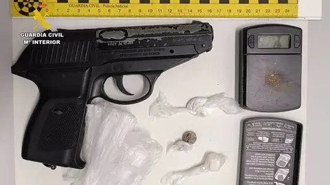 As&iacute; atracan a punta de pistola en un establecimiento hostelero de Granada