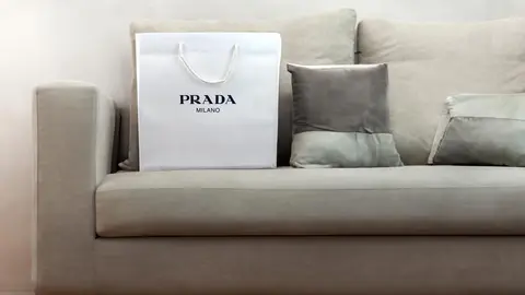 Este jersey de Amazon inspirado en Prada est&aacute; volando de la web